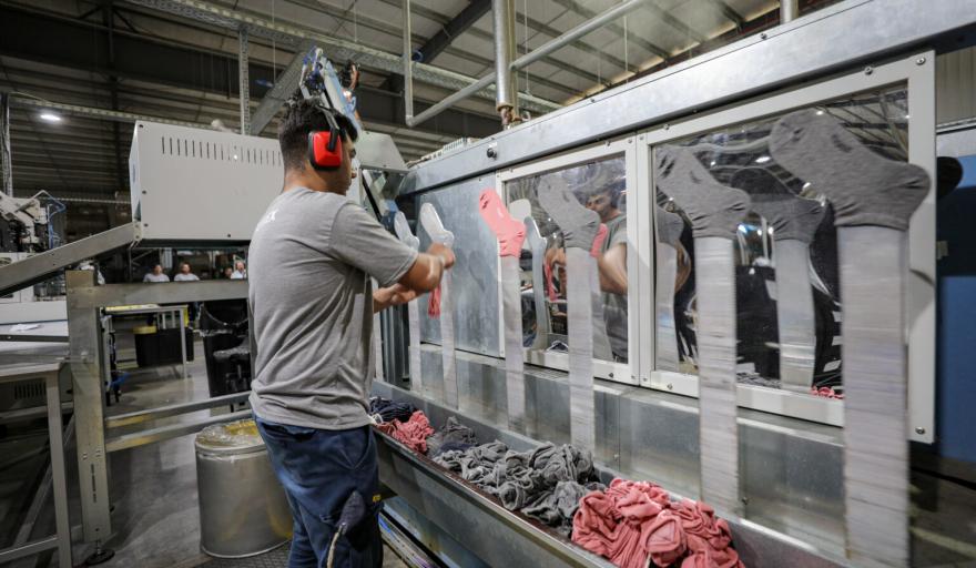 Crisis textil sin freno: Coteca suspende a casi 90 operarios y crece el temor a despidos masivos