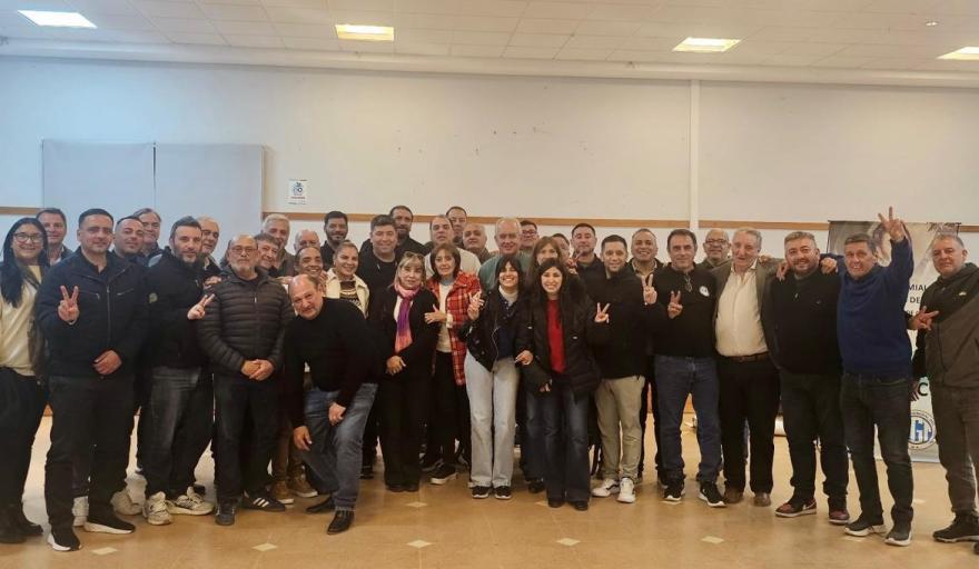 Jer&oacute;nimo particip&oacute; de un encuentro con m&aacute;s de 40 sindicatos