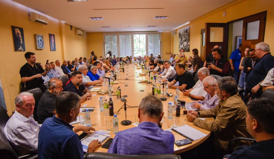 La CGT apuesta a una movilizaci&oacute;n masiva el 11 de febrero contra la reforma laboral y habilita paros sectoriales