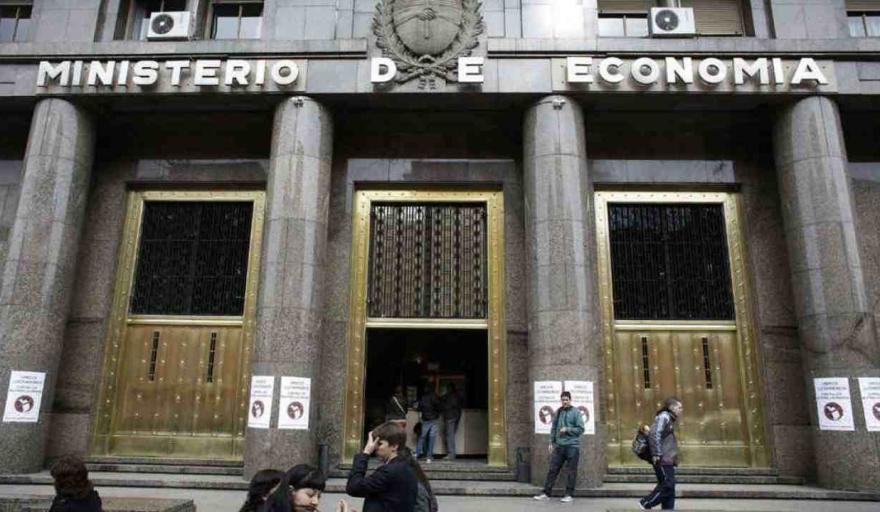 Precarizaci&oacute;n laboral en el Estado: un fallo orden&oacute; indemnizar a una abogada tras 17 a&ntilde;os de contratos temporales