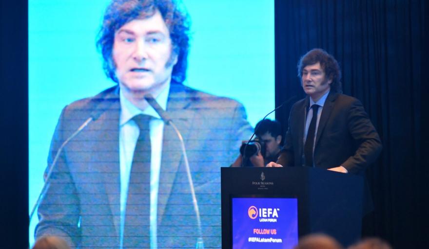 Cient&iacute;ficos y tecn&oacute;logos reclamaron la renuncia de Daniel Salamone y denunciaron un fuerte deterioro del sistema de ciencia y tecnolog&iacute;a