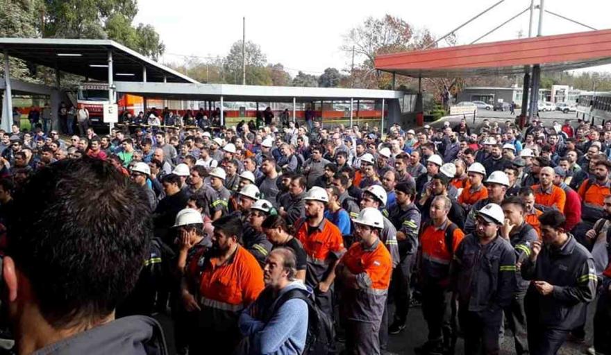Paro total e indefinido en Acindar por despidos en empresas contratistas