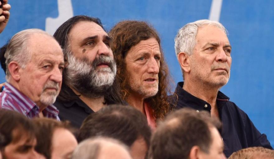 Kicillof y Baradel: Un Llamado a la Unidad en el Día de la Lealtad
