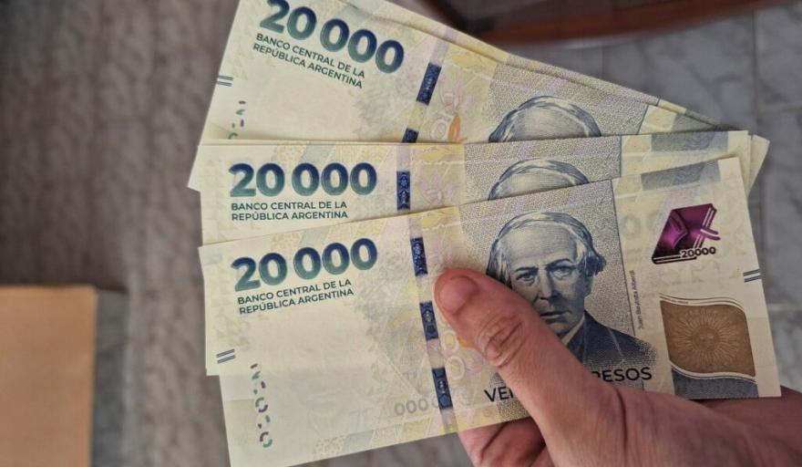 La ANSES pagará un bono extraordinario de $300.000 a beneficiarios del seguro de desempleo antes de las elecciones