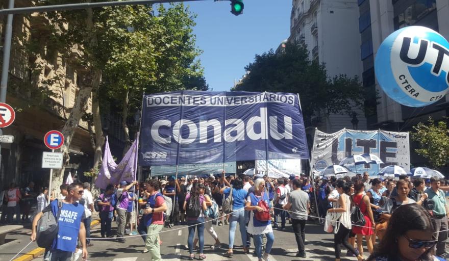 CONADU celebr&oacute; el fallo judicial por el financiamiento universitario y convoca a una nueva Marcha Federal