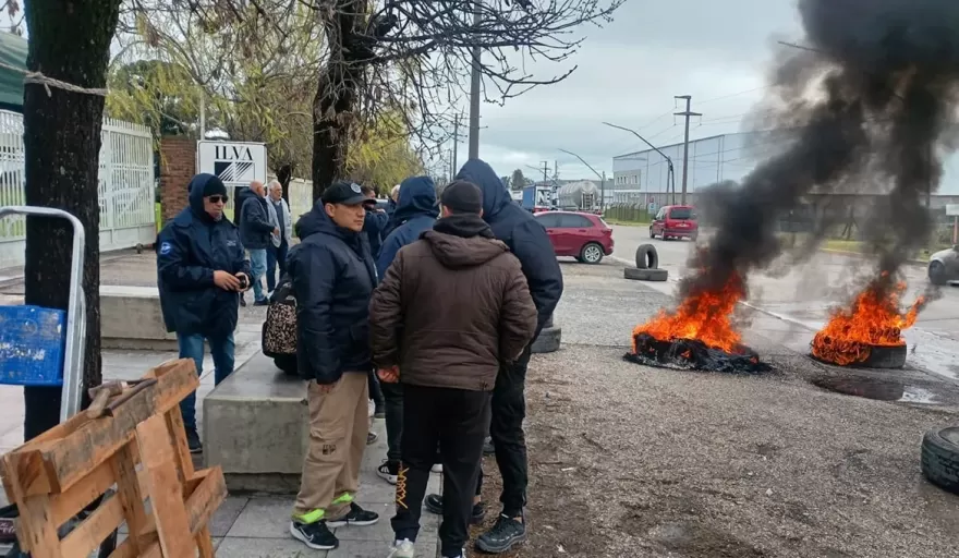 Crisis en ILVA: tras los 300 despidos sin indemnización, la empresa pidió el concurso preventivo y crece la incertidumbre