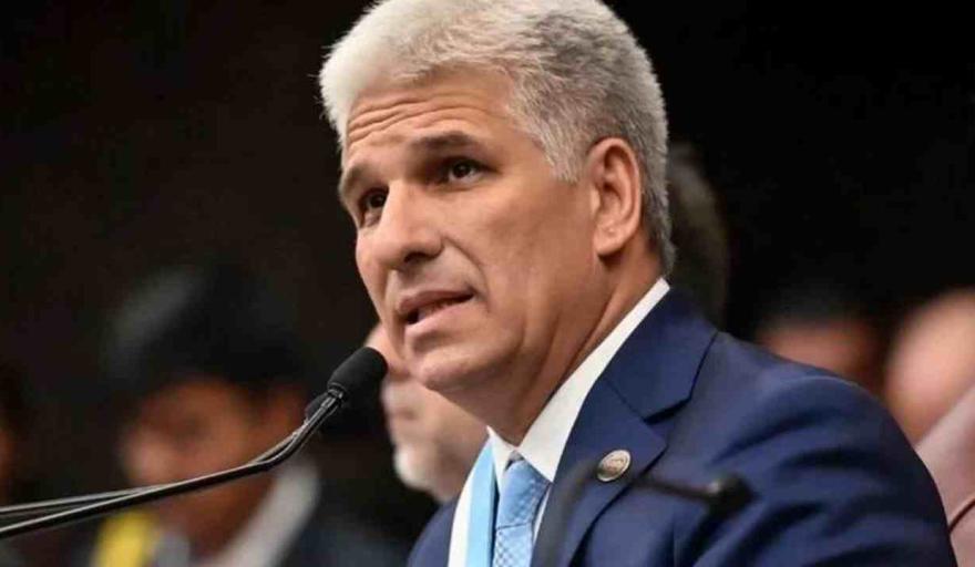 Poggi endurece su gesti&oacute;n y avanza con despidos de empleados estatales de planta permanente en San Luis