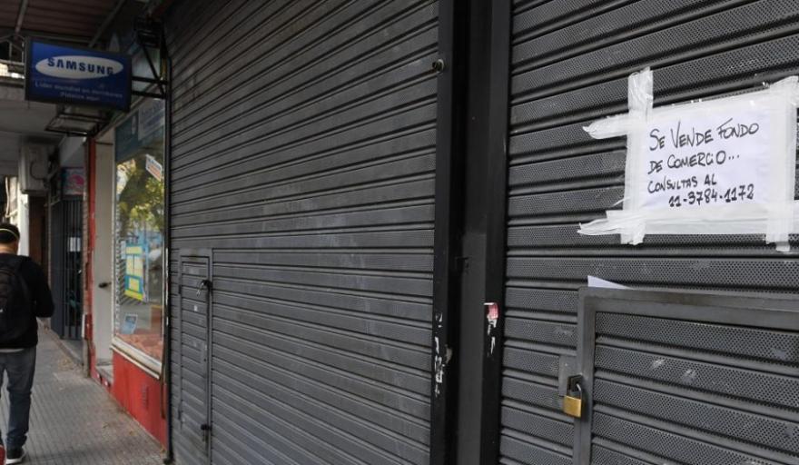 En 26 meses de gesti&oacute;n, se perdieron m&aacute;s de 24.000 empresas y 290.000 empleos registrados