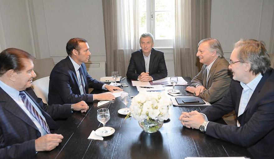 El texto completo de la adenda Vaca Muerta que Caputo y Santilli señalaron como modelo para la Reforma Laboral libertaria