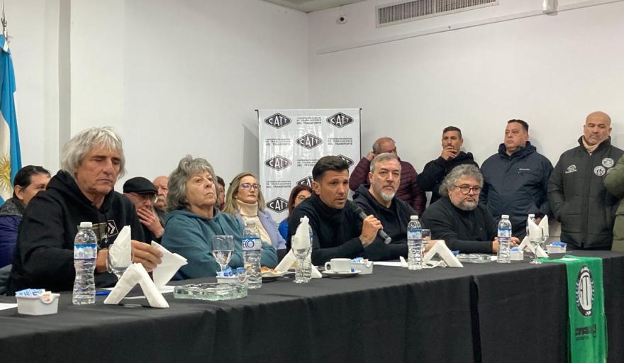 Amplio frente multisectorial marchará al Ministerio de Desregulación contra el ajuste y la privatización del Estado