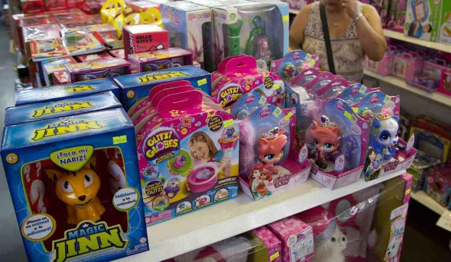 Los juguetes están hasta un 75% más caros en el país que en la región