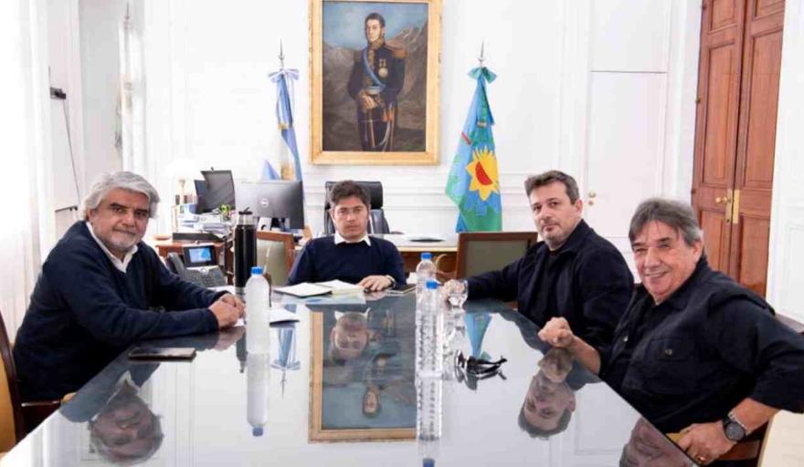 Kicillof se comprometió a convocar al Consejo Provincial del Empleo Municipal antes de fin de año
