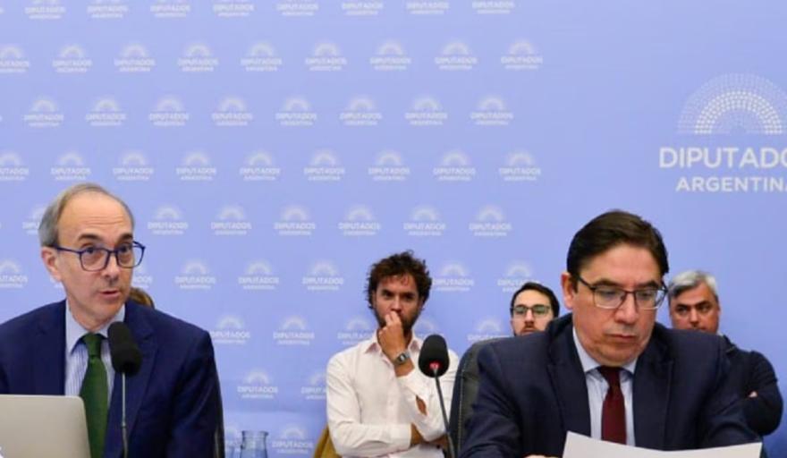 Diputados reclaman al Gobierno que cumpla la Ley de Financiamiento Universitario y suman el respaldo de los gremios del sector