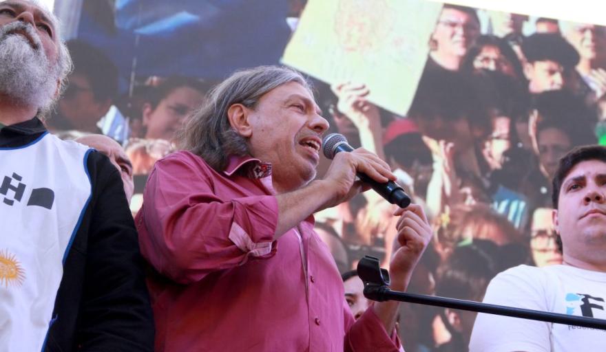 Universitarios rechazan la propuesta salarial del Gobierno y profundizan el plan de lucha en todo el pa&iacute;s