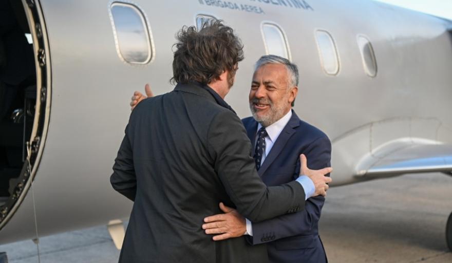 Cornejo afirmó que la reforma laboral “tiene alta probabilidad de aprobación” y adjudicó a la CGT un respaldo que la central ya desmintió