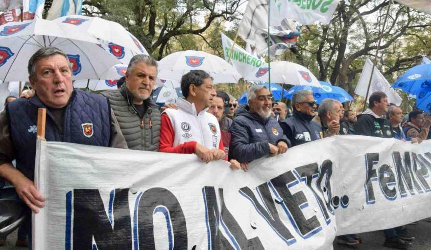 Marítimos movilizados: gremios exigen al Congreso anular el DNU 340/25 que desregula la Marina Mercante