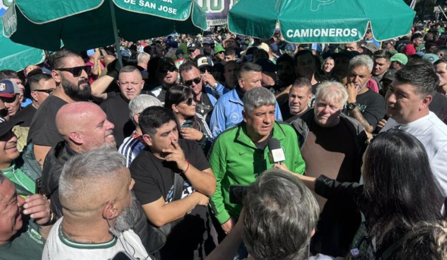 Pablo Moyano presiona a la CGT por un paro general y escala el tono contra el poder pol&iacute;tico