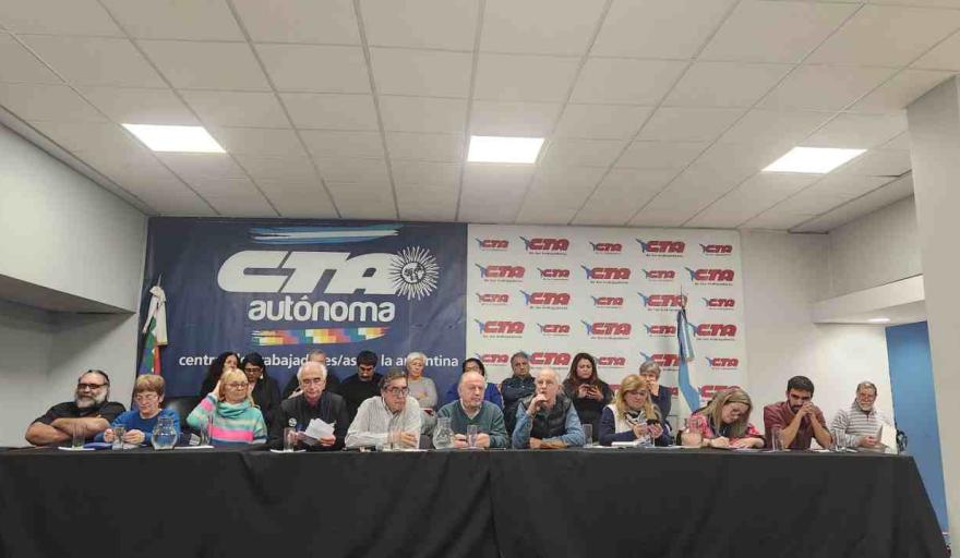 Las CTA exigen juicio político a Milei y lanzan 10 medidas urgentes para “otra Argentina”