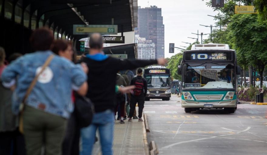 Nuevo aumento en el transporte desde el miércoles: viajar será más caro en el AMBA
