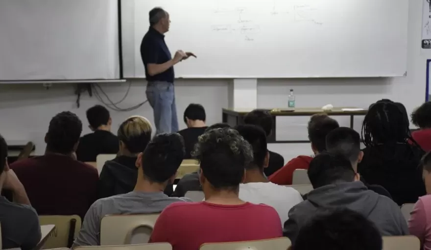 La FEDUN medirá las consecuencias del ajuste libertario en las universidades con un relevamiento sobre las condiciones laborales