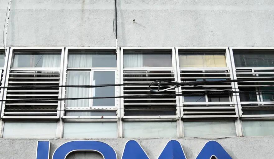Afiliados de IOMA en Olavarría denuncian abandono: sin especialistas, pagos atrasados y fallas en el sistema