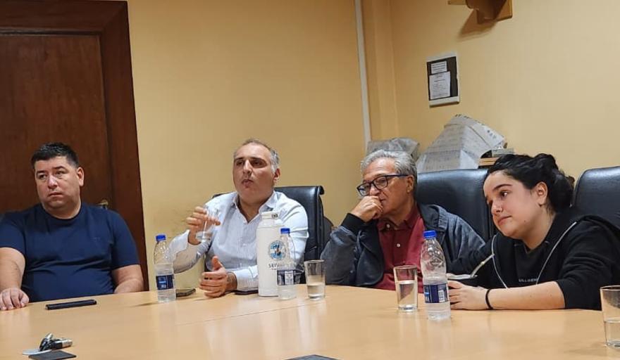 La CGT recibi&oacute; a Ofelia Fern&aacute;ndez en Azopardo para debatir el futuro del trabajo