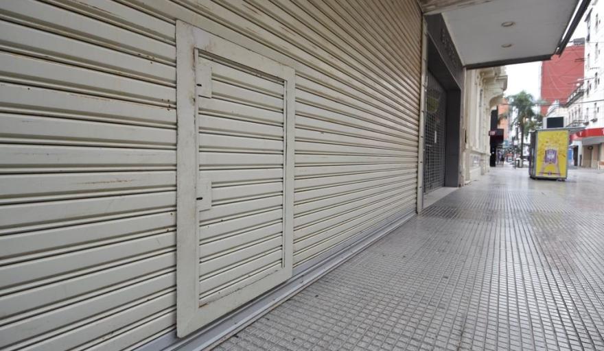 La industria textil se desploma: cae 33% la producci&oacute;n y crecen los locales vac&iacute;os en Buenos Aires