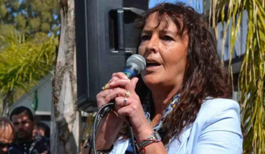 En medio de la falta de aval nacional para endeudarse, Fabiola Mosquera pidió a Kicillof que garantice el aguinaldo y la continuidad de la paritaria