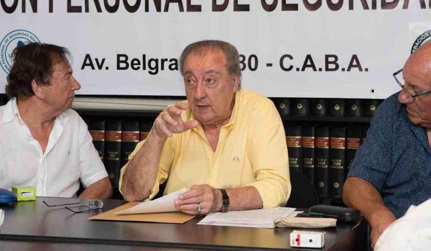 Vigiladores con aumento: así quedan los nuevos sueldos de seguridad privada hasta septiembre