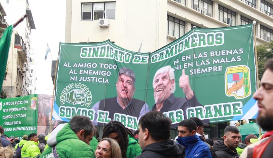 Pablo Moyano apunt&oacute; contra senadores peronistas que dudan de rechazar la reforma laboral