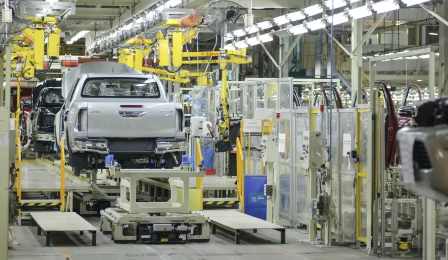 La producción automotriz creció en septiembre, aunque sigue por debajo de los niveles de 2024