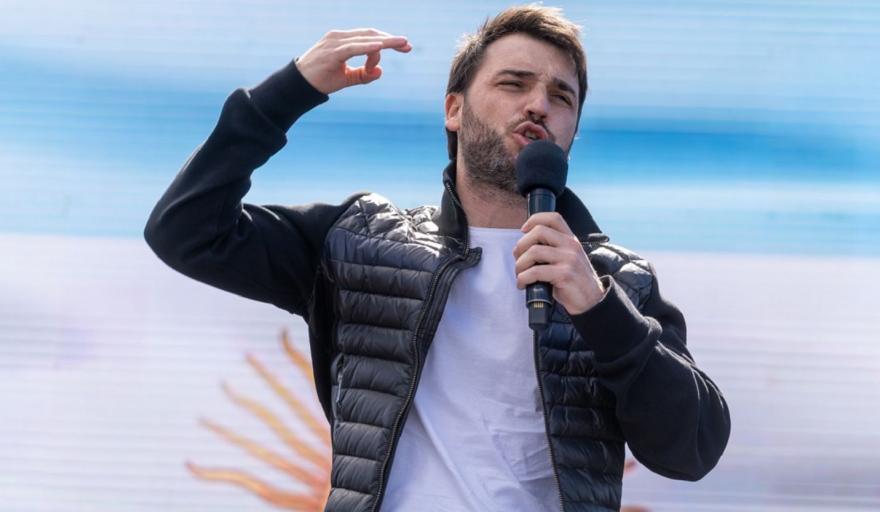 Chubut: El gobierno de Nacho Torres marca un precedente judicial contra los "ñoquis"