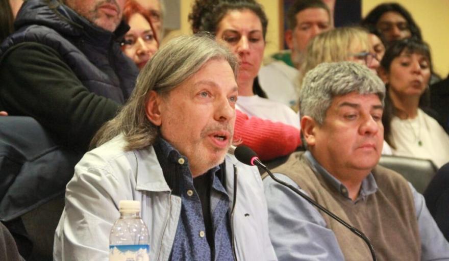 Se alinean los docentes a los gremios