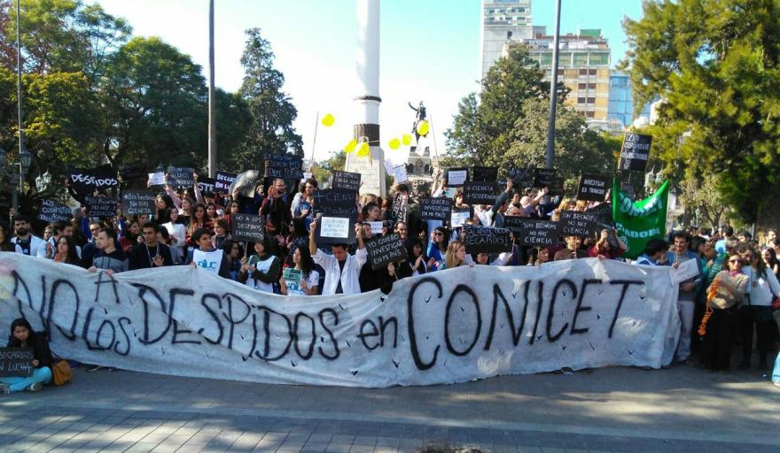 Cient&iacute;ficos y universitarios vuelven a las calles contra el ajuste del Gobierno de Milei