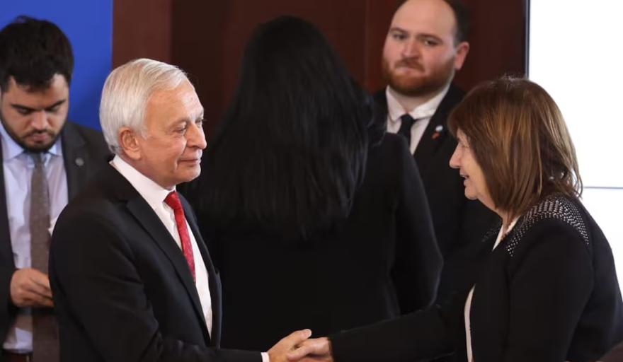 Milei renov&oacute; por cinco a&ntilde;os al juez V&iacute;ctor Pesino, el camarista que respald&oacute; la vigencia de la reforma laboral