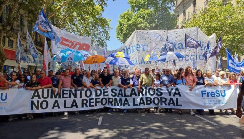 &ldquo;Cachorro&rdquo; Godoy: &ldquo;El Frente Sindical de Unidad naci&oacute; para derrotar la reforma laboral de Milei y los gobernadores c&oacute;mplices&rdquo;