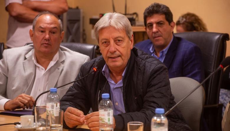Abel Furlán pide que la CGT defina un rumbo político antes de discutir liderazgos