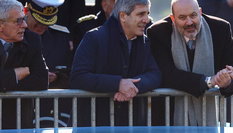 El Gobierno impuso la jubilaci&oacute;n forzosa en el Estado y deja a miles de trabajadores sin empleo ni jubilaci&oacute;n plena