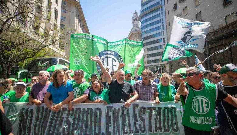 ATE lanza un paro nacional y moviliza al Congreso contra la reforma laboral: fuertes críticas a los gobernadores