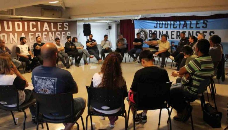 Judiciales bonaerenses denuncian “falsa paritaria” y pérdida del 80% del poder adquisitivo