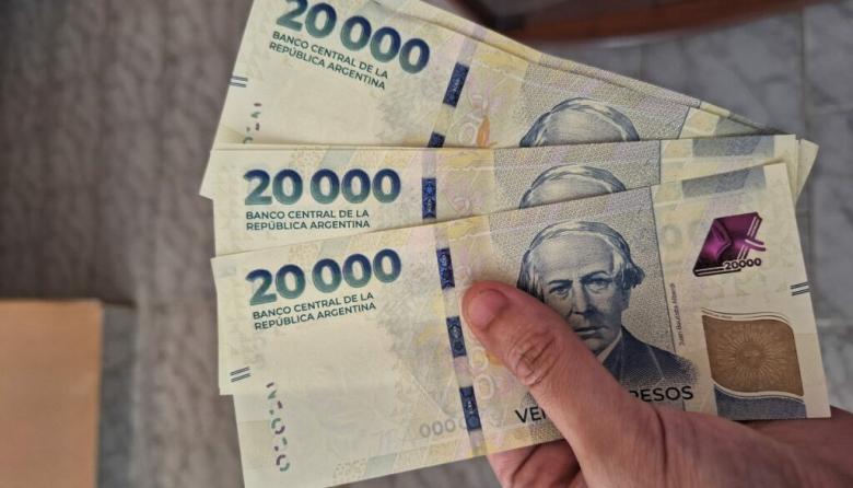 La ANSES pagará un bono extraordinario de $300.000 a beneficiarios del seguro de desempleo antes de las elecciones