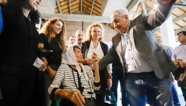 La CGT inaugur&oacute; una muestra sobre la resistencia obrera en la ex ESMA