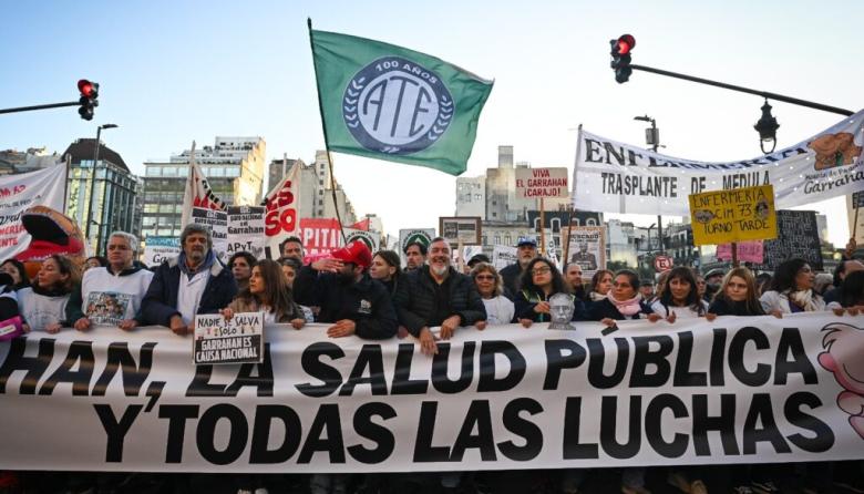 La Justicia suspendi&oacute; sumarios contra trabajadores del Hospital Garrahan tras un reclamo de ATE