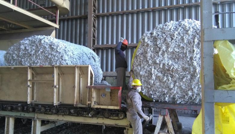FATSA cerró un nuevo aumento para trabajadores de droguerías: los salarios superan el millón de pesos