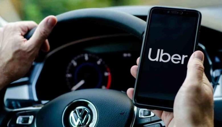 Una jueza de Misiones determinó que Uber es una actividad privada y anuló sanciones municipales en Puerto Iguazú