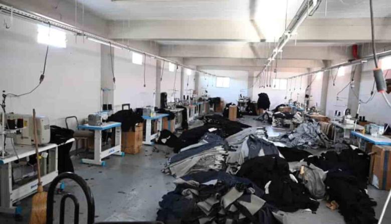 Rescatan a 18 personas explotadas en un taller textil clandestino de Monte Castro: hab&iacute;a siete menores