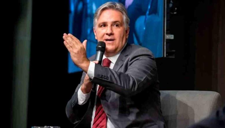 Docentes cordobeses denunciaron a Llaryora por represi&oacute;n e infiltraci&oacute;n en una asamblea sindical