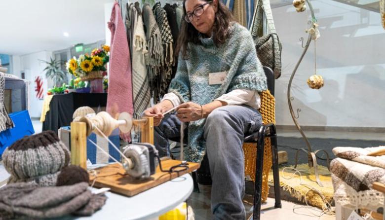 Comodoro impulsa el consumo local con una feria que re&uacute;ne cultura, emprendedores y actividades para toda la familia