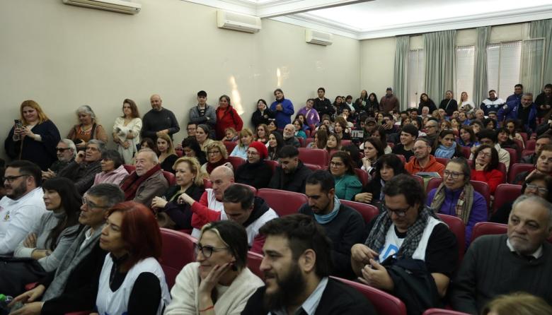 La CGT fue sede de la presentaci&oacute;n de un libro que analiza el impacto de la digitalizaci&oacute;n en el mundo del trabajo