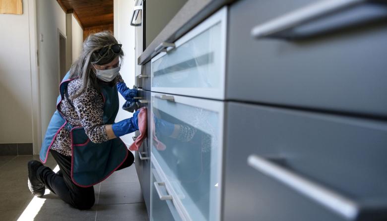 Casas particulares: el Gobierno fij&oacute; nuevos aumentos salariales por debajo de la inflaci&oacute;n